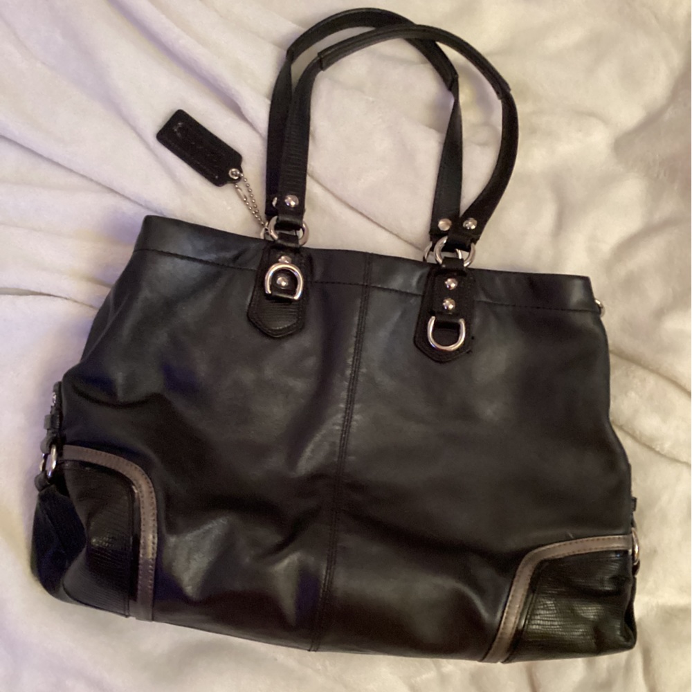 🔻Price Drop🔻👜 Coach Purse 👜 - Picture 2 of 13